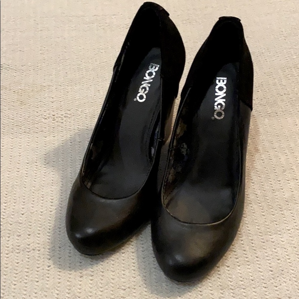 Black Chunk Heels